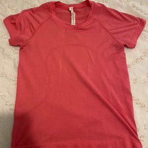 Swiftly Tech Short-Sleeve Shirt 2.0 *Race Length